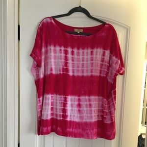 PIKO Short Sleeve Top  Size Small